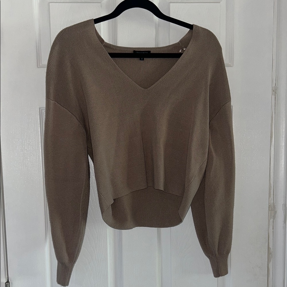 Tan Sweater dynamite